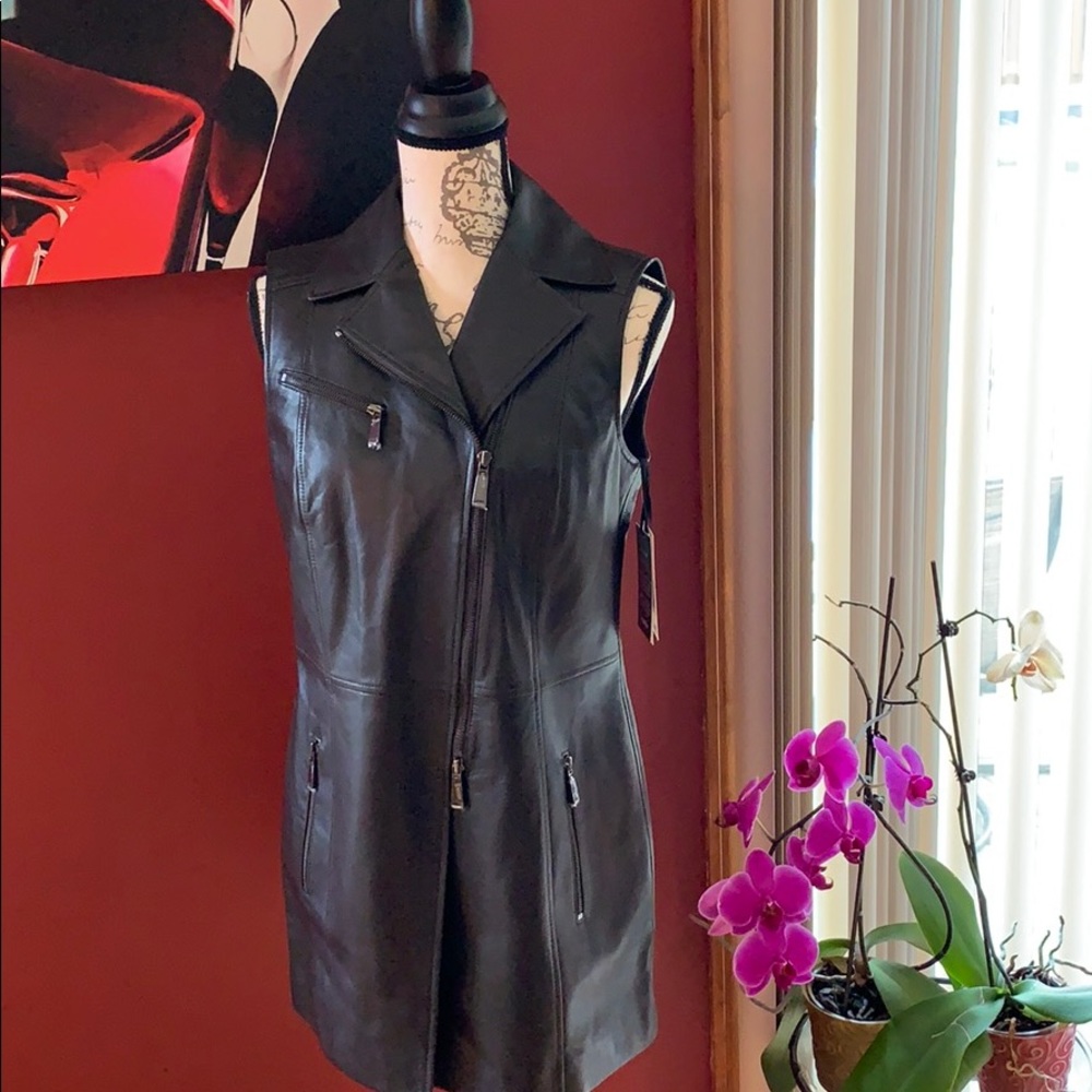 WORTH NEW YORK 💯Leather Vest size 4. Never worn.